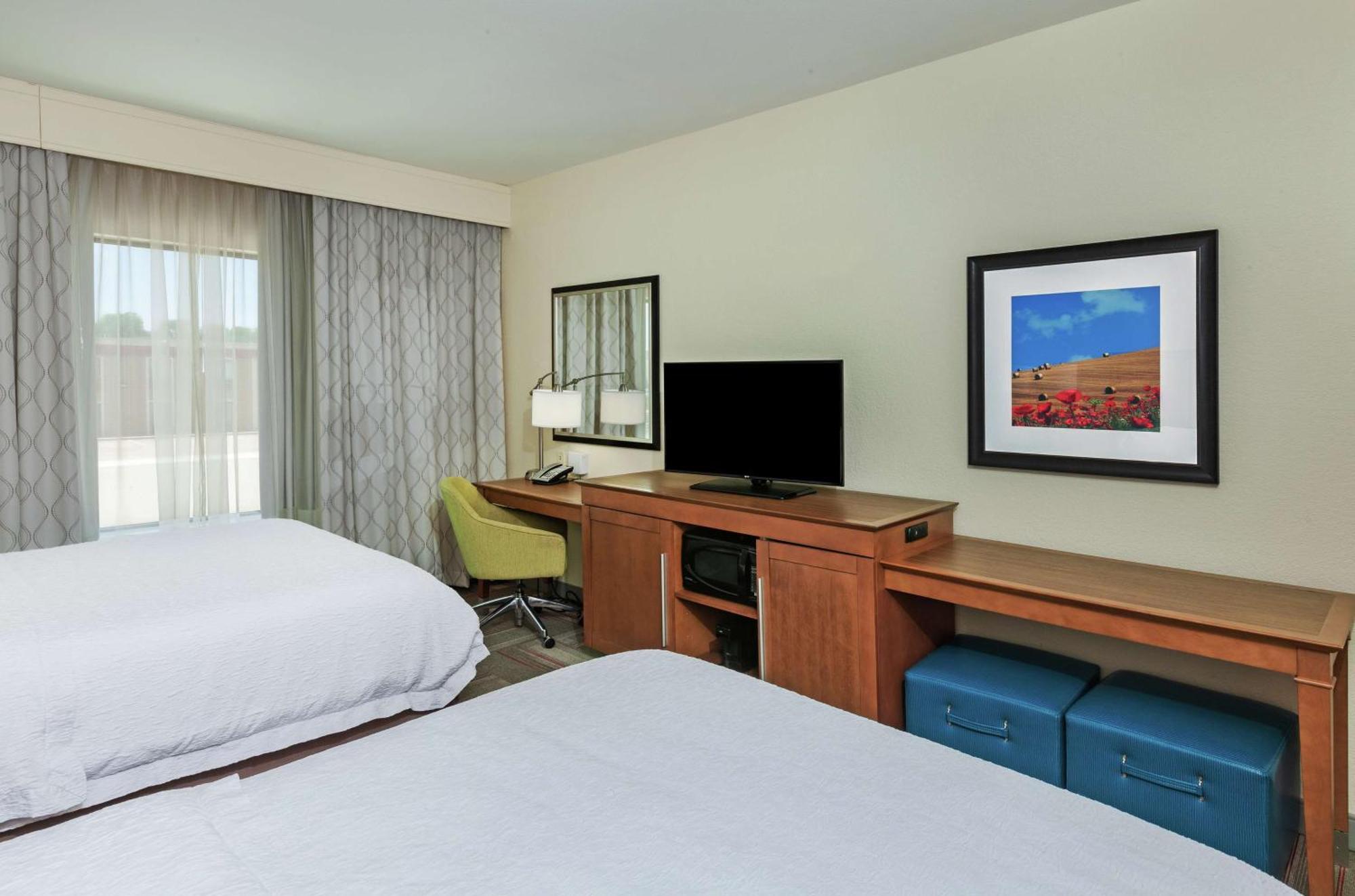 Hampton Inn & Suites Claremore Экстерьер фото